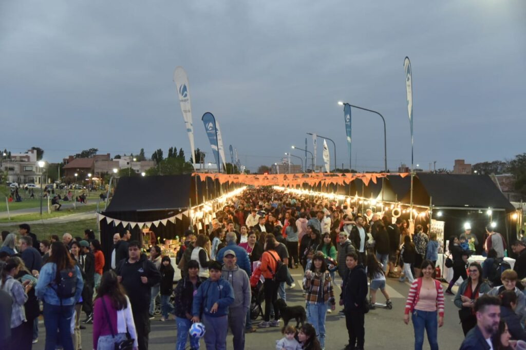 Neuquén Emprende edición verano en el Parque Jaime de Nevares