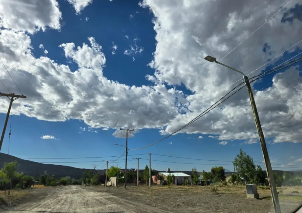 Avanza la obra para mejorar el suministro eléctrico en Taquimilán