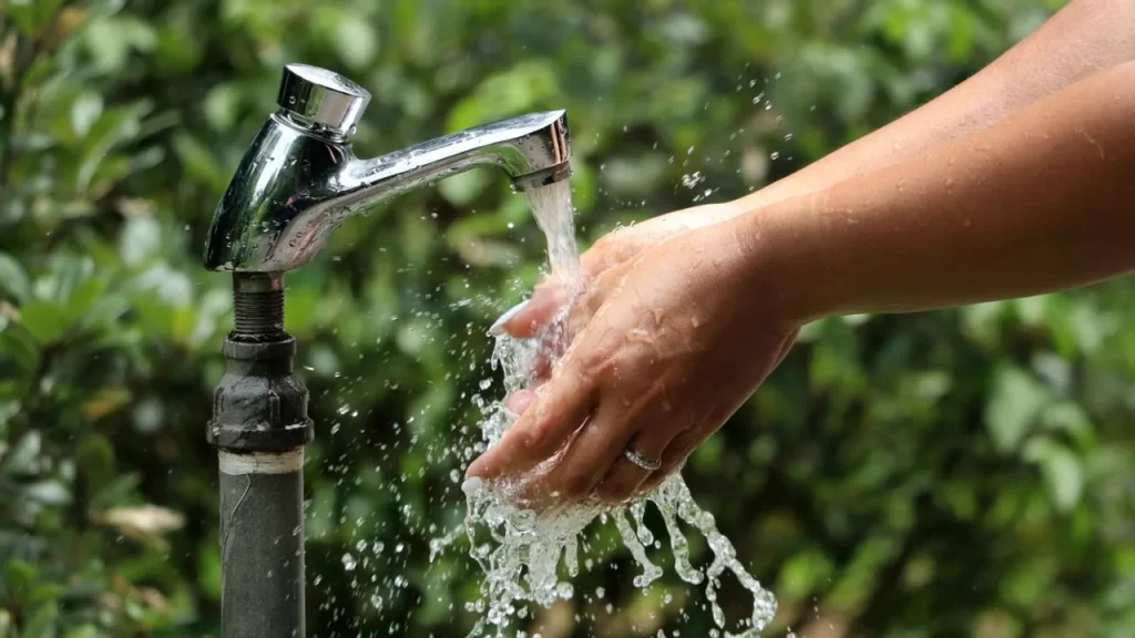 Corte de energía afectará suministro de agua potable el día domingo