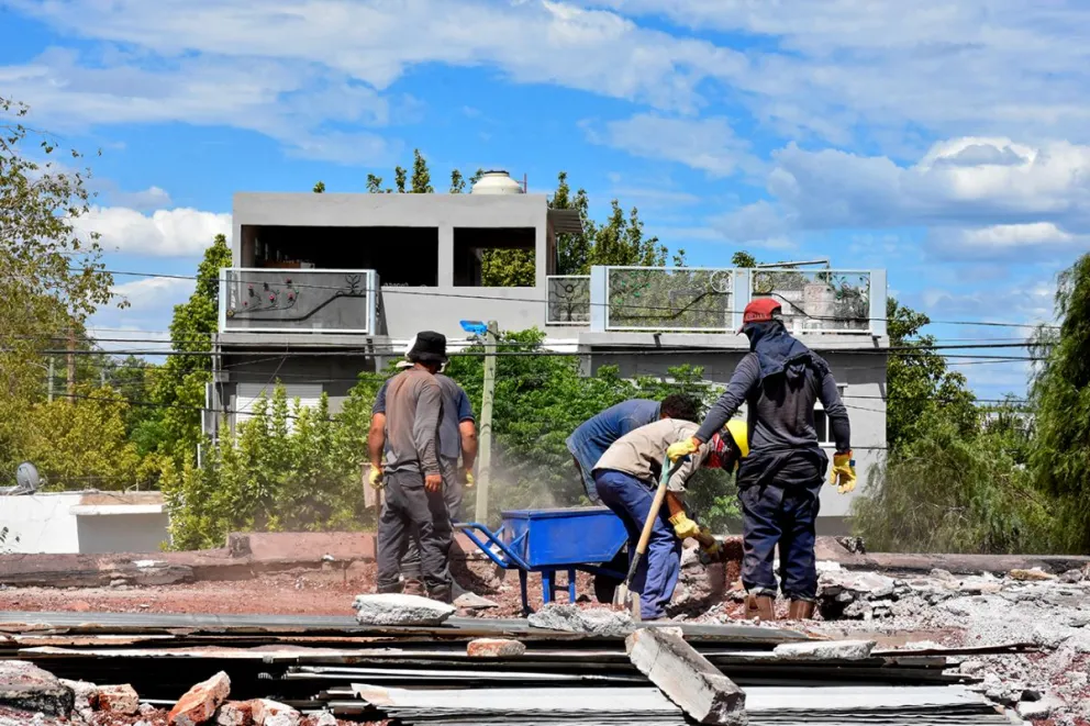 Ejecutan el acondicionamiento de edificios escolares previo al inicio de clases