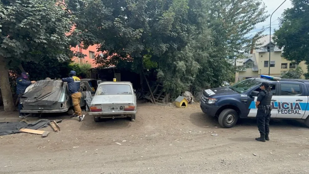 Tres detenidos por comercializar estupefacientes en la zona cordillerana
