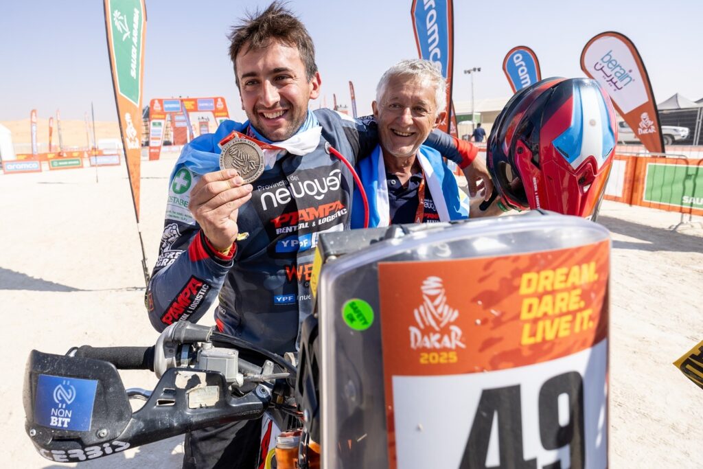 Santiago Rostan consigue su segunda medalla consecutiva en el Rally Dakar