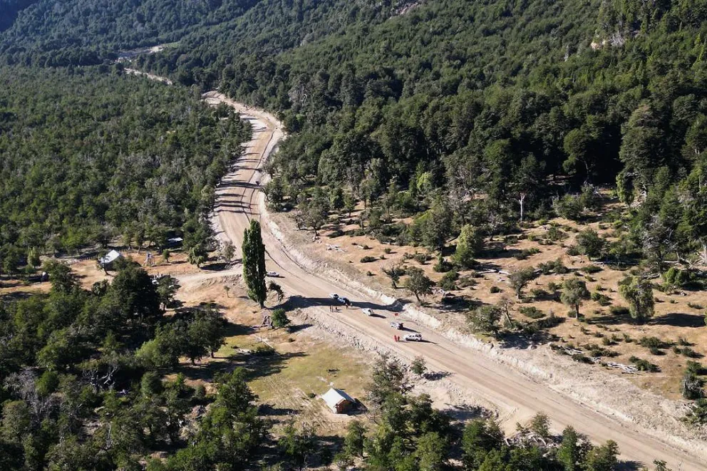 Ejecutan las voladuras para ensanchar la Ruta Provincial 65