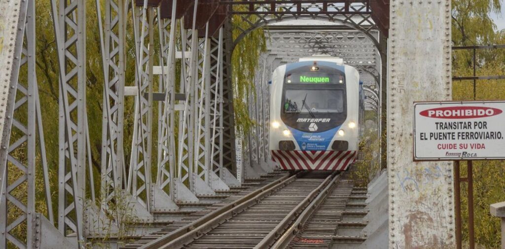 Este lunes vuelve el Tren del Valle entre Cipolletti y Neuquén : horarios y tarifas