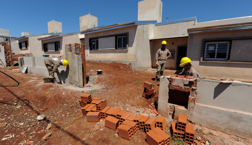 Arquitectos neuquinos preocupados por el cierre de la Secretaría de Vivienda