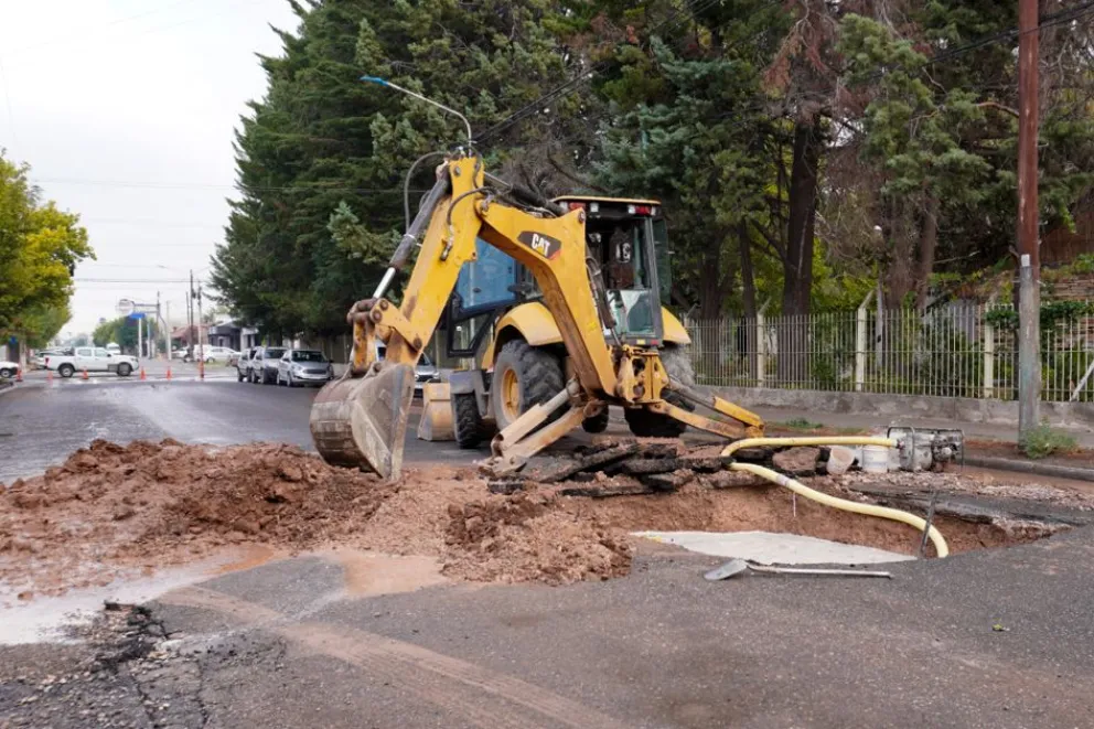 El EPAS intenta restablecer el servicio de agua en varios barrios de Neuquén
