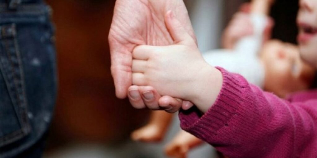 Convocatoria en Neuquén: Familias Solidarias solicita hogares de tránsito para menores