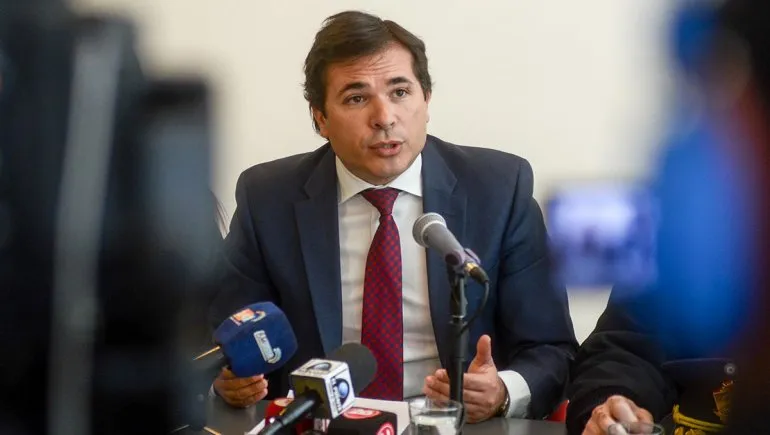 Gerez presentó a Gendarmería el plan de persecución del microtráfico de drogas