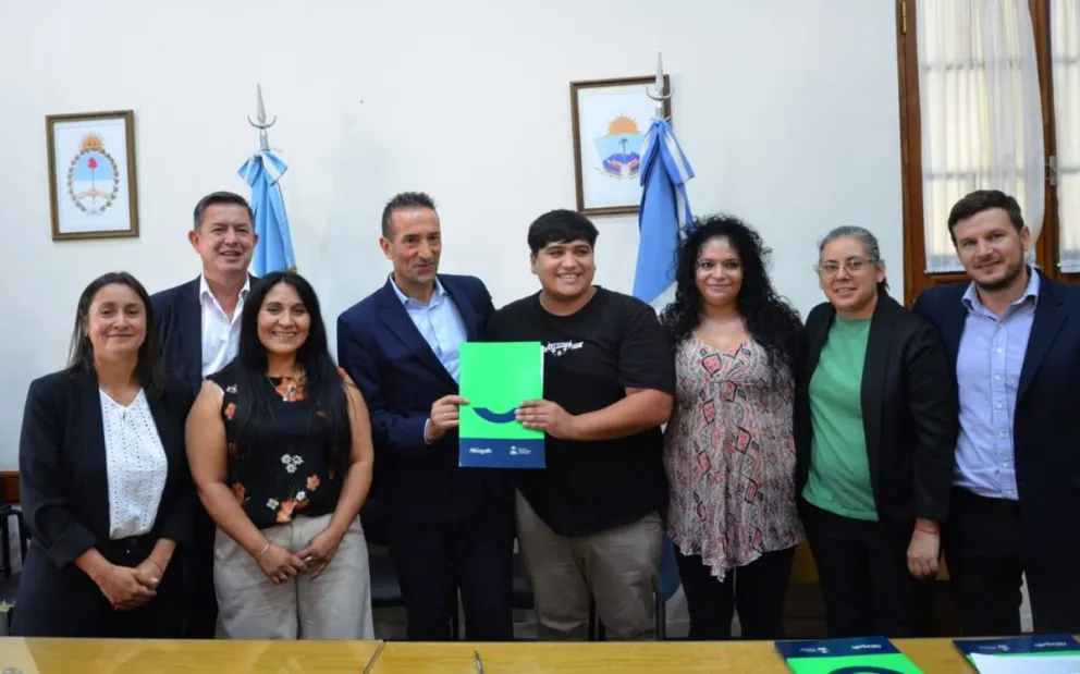 Se autorizan 20 nuevos centros privados para la tercera edad en Neuquén