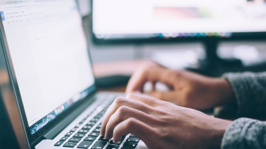 Muni Express sigue modernizándose con más trámites accesibles de forma online