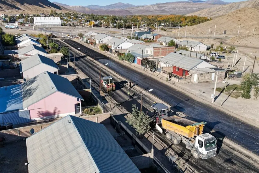 Plan de asfalto en Chos Malal: pavimentarán 54 cuadras