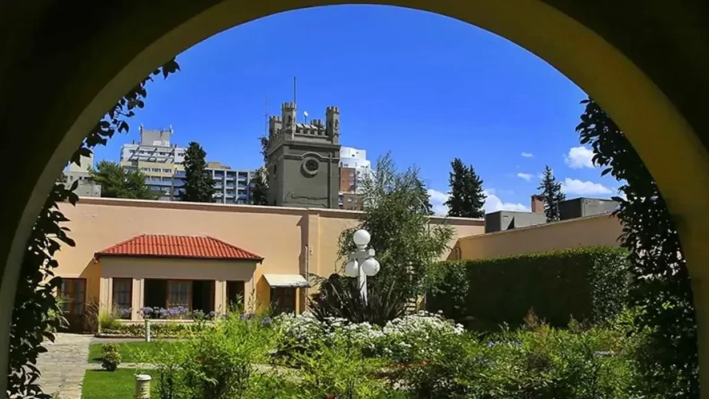 La provincia presentó datos sobre recaudación y situación presupuestaria