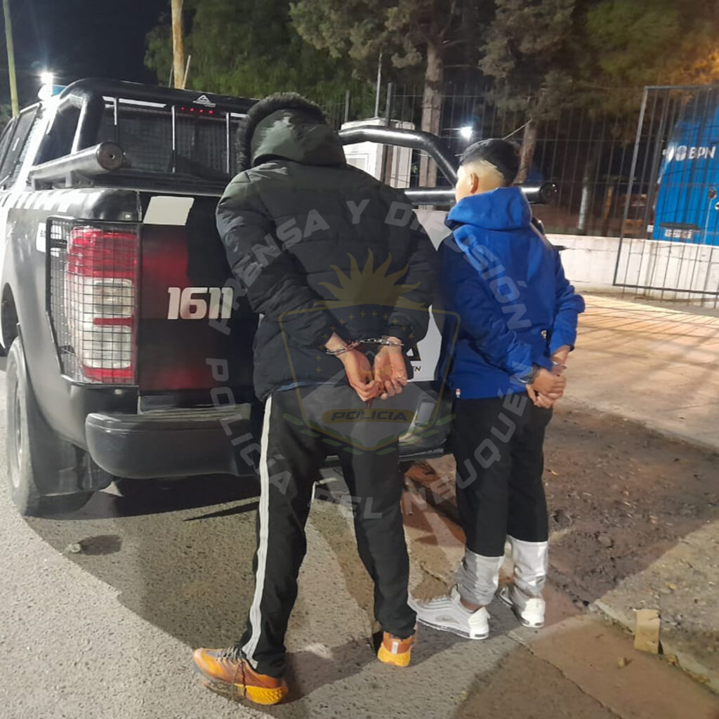 Control policial en la zona Oeste: secuestran arma y efectivo a dos menores