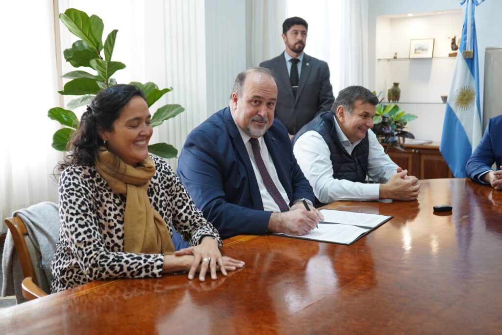 El BPN suma apoyo económico al sistema de becas educativas