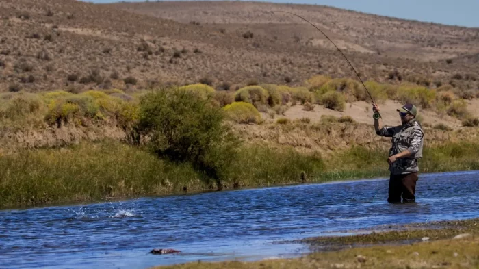 Se viene el 8° Torneo de Pesca de Carpas en Neuquén