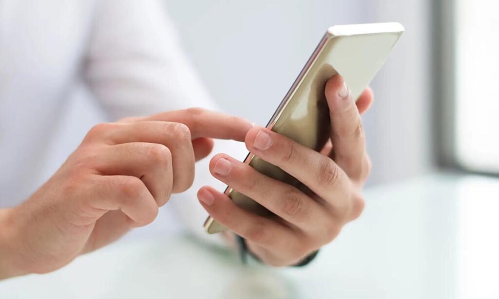 Atención profesional y anónima: línea activa para apoyo psicológico en toda la provincia