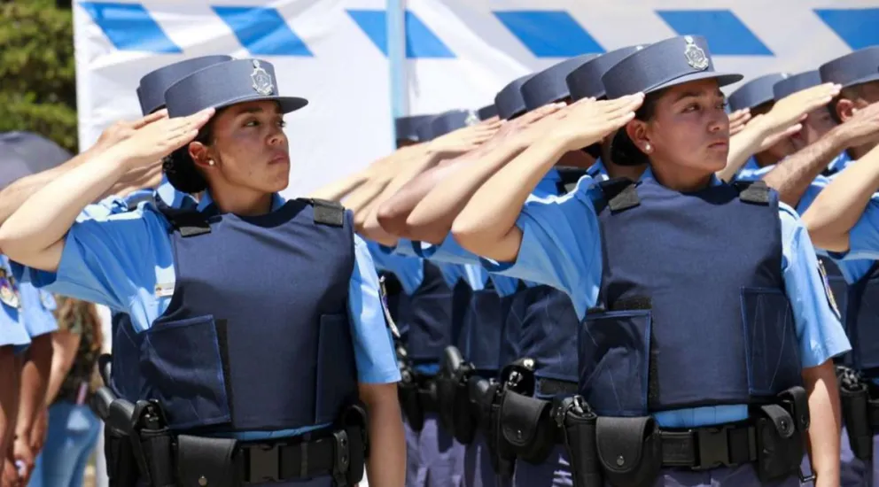 Legisladores acuerdan cambios claves en el funcionamiento y estructura de la Policía