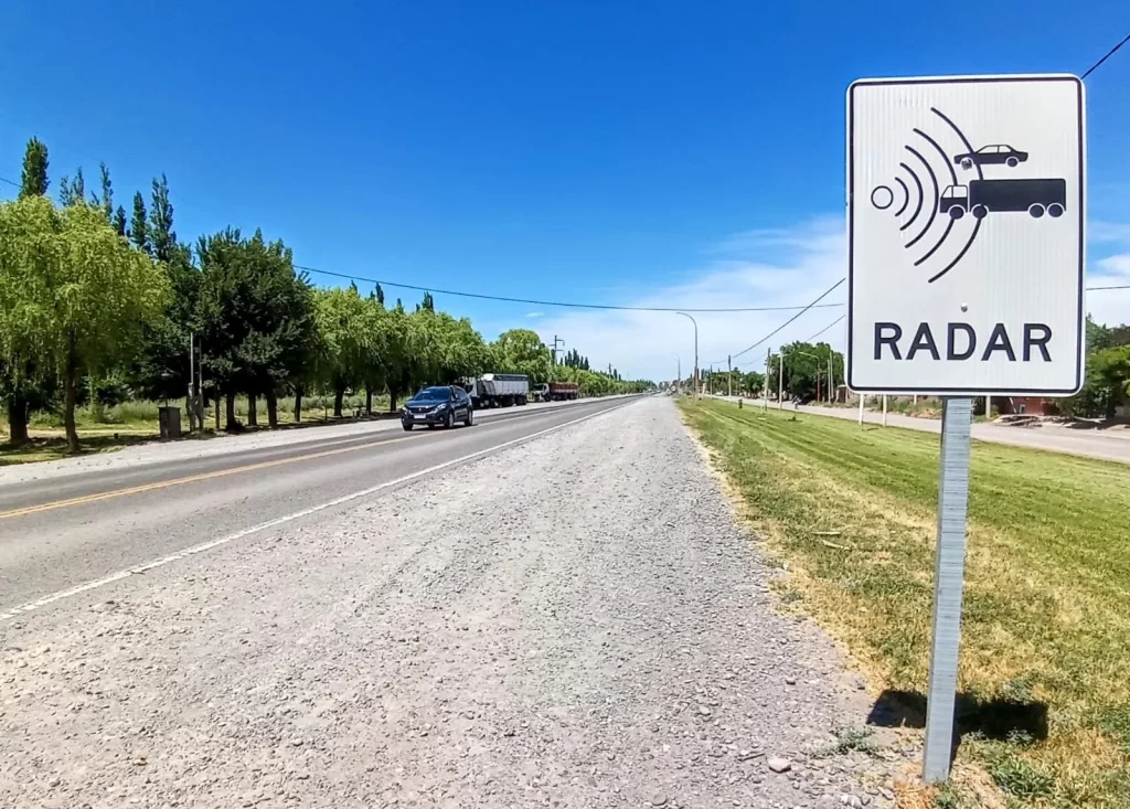 Con consenso total, avanza la regulación del uso de radares en rutas provinciales