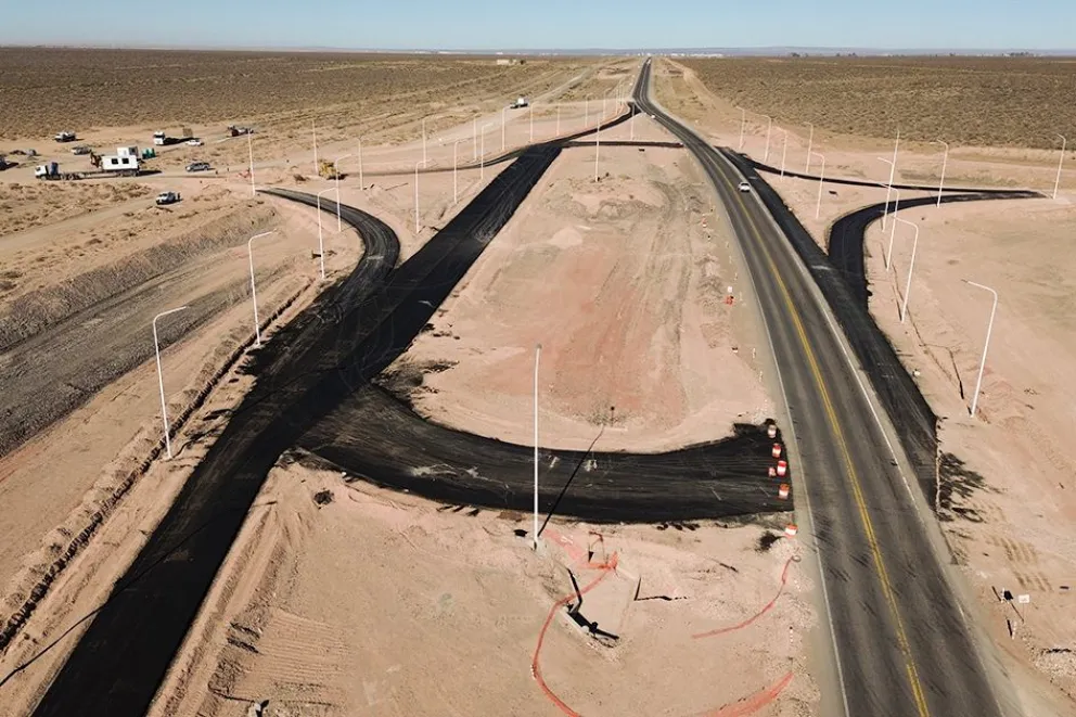 Lanzan la licitación para duplicar la calzada de la Ruta del Petróleo