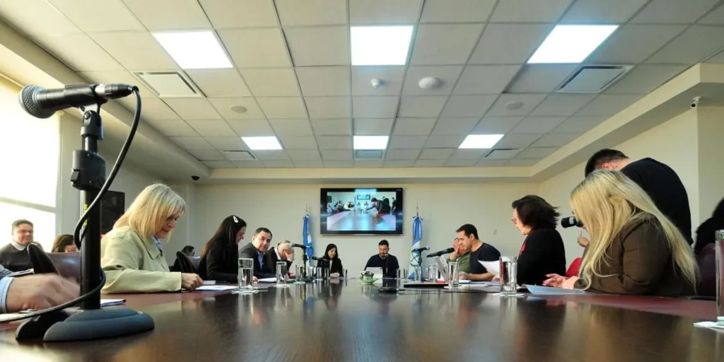 Despacho legislativo impulsa un programa para sancionar agresiones a docentes