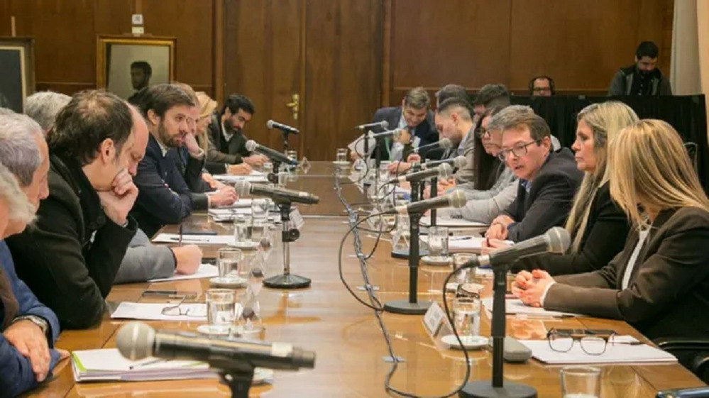 Tensión sin tregua: el Gobierno dijo no a los pedidos por coparticipación y ATN