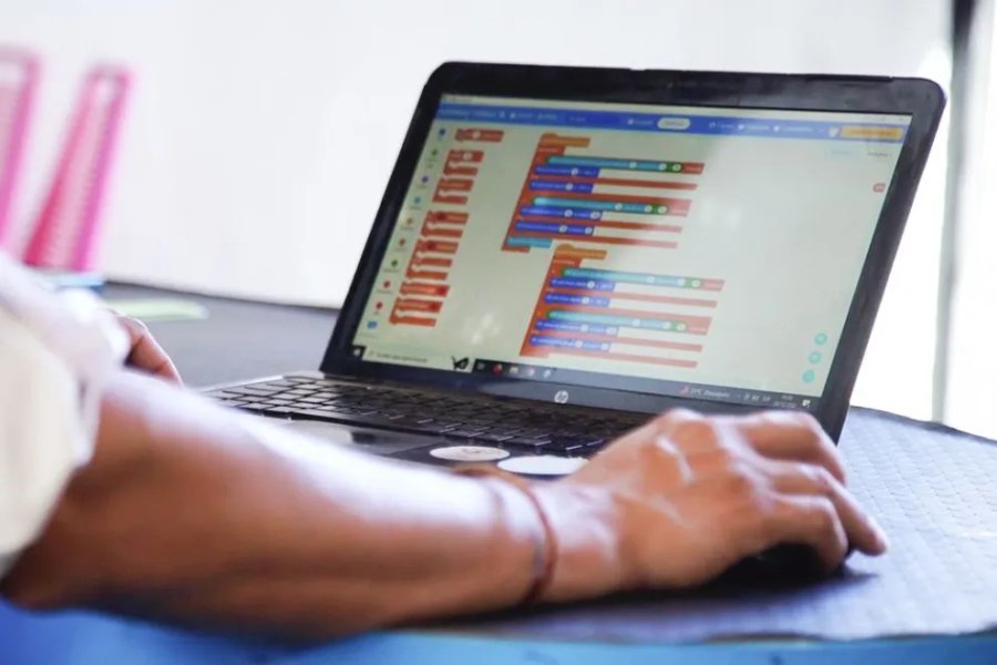 Herramientas para emprender: cursos gratuitos del Centro PyME-ADENEU