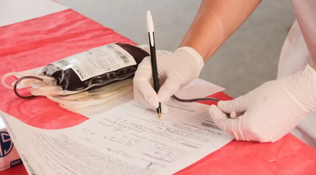 Llamado urgente a donar sangre durante el receso invernal