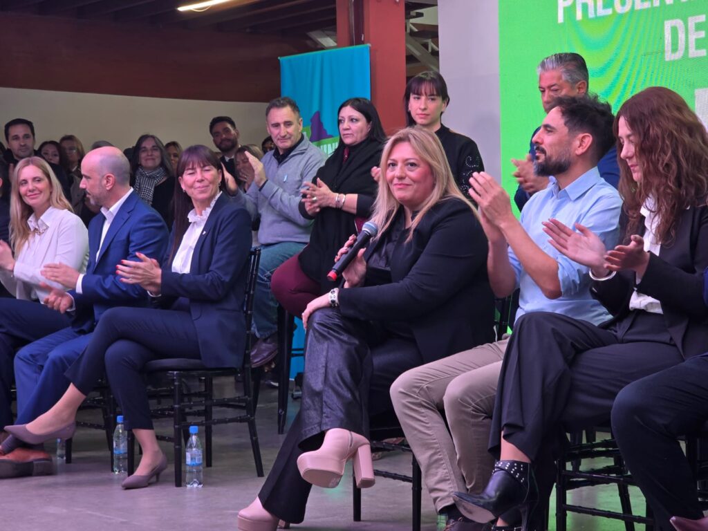 Figueroa presentó la Lista A del Frente Neuquinizate