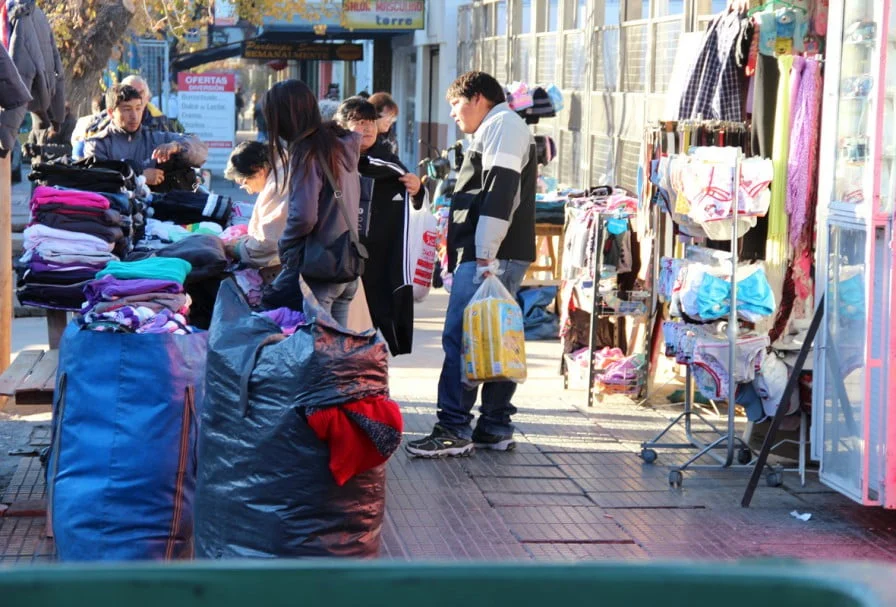 El comercio informal repunta en Neuquén pero no alcanza cifras pre pandemia