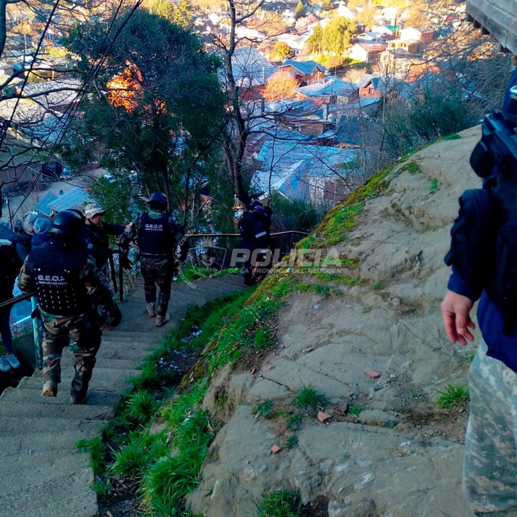 Investigación judicial movilizó más de 50 efectivos en San Martín de los Andes