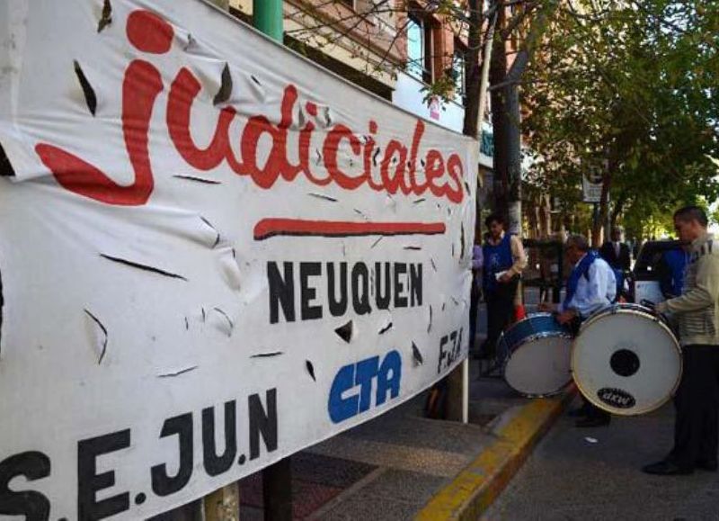 Sejun ratifica agenda sindical