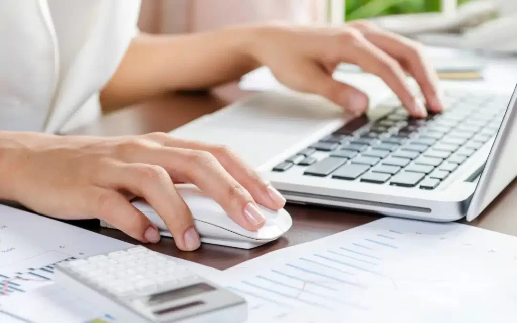 Estudiantes y docentes podrán acceder a préstamos del BPN para tecnología