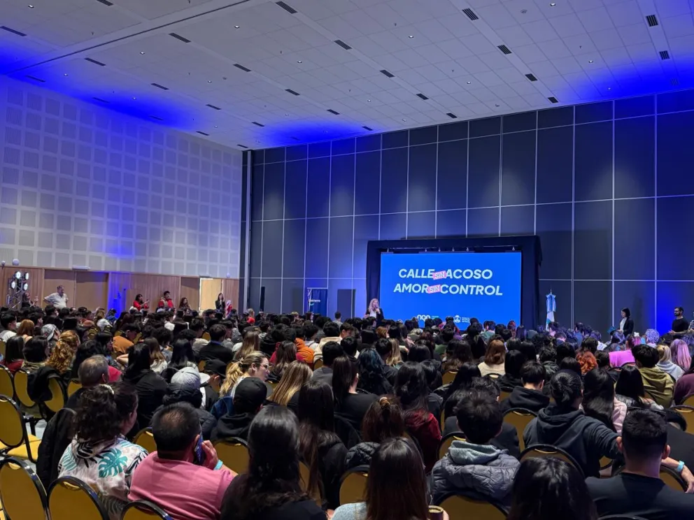 Reflexión juvenil en Neuquén: acoso callejero y vínculos más sanos