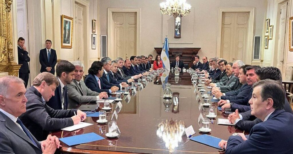 Gobernadores y Gobierno nacional avanzan en el Pacto de Mayo