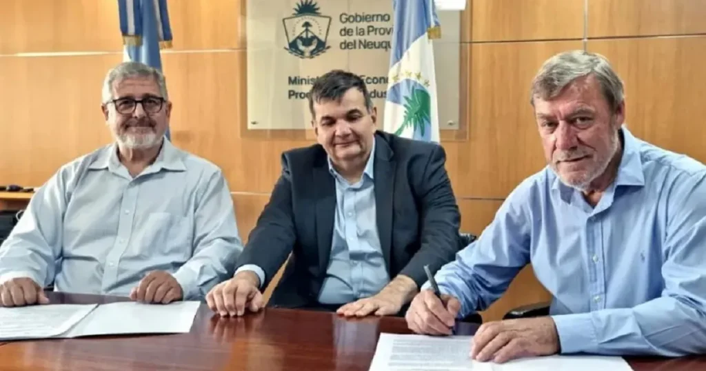 La provincia cedió la traza urbana de Mosconi al municipio