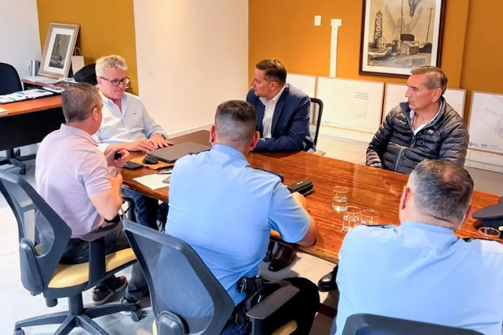 Nicolini acompañó al municipio tras el incidente en Plaza Huincul