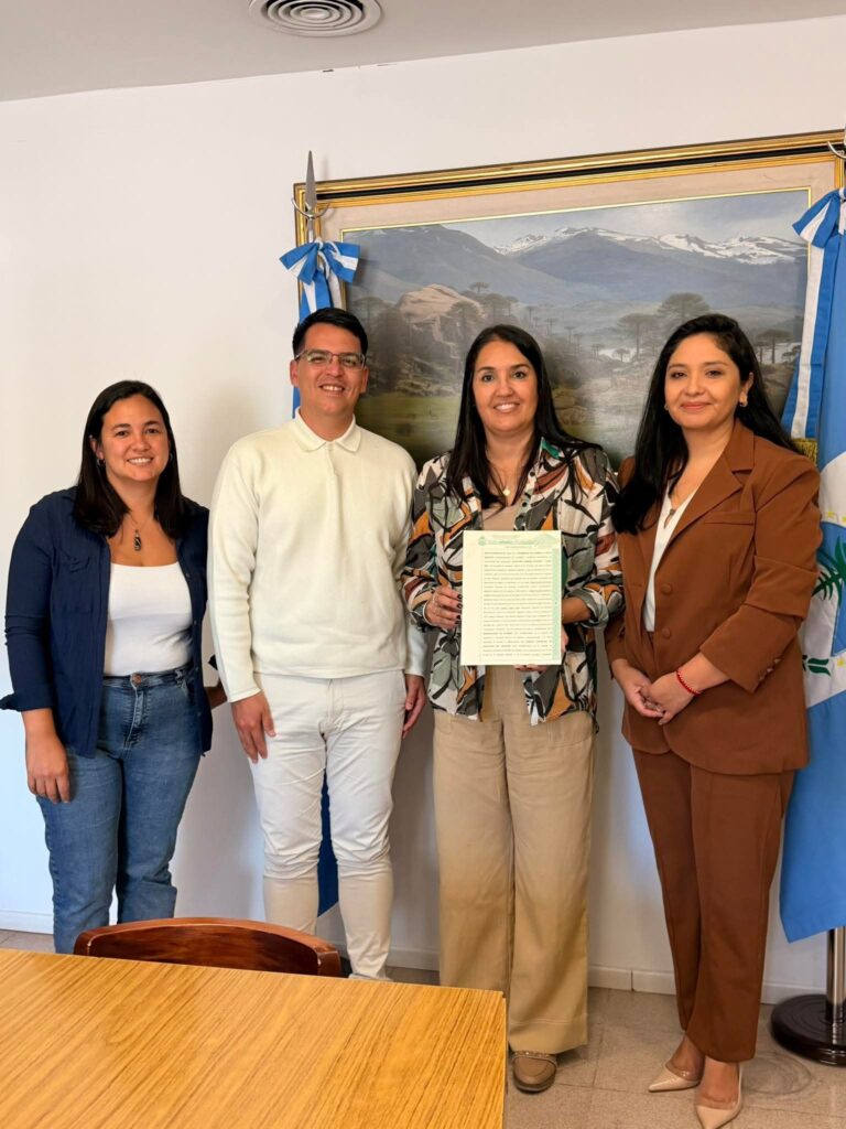 Aluminé: Escuela Infantil Nº 20 obtuvo su título de propiedad