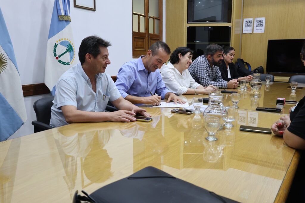 Acuerdo salarial semestral entre Provincia y agentes viales