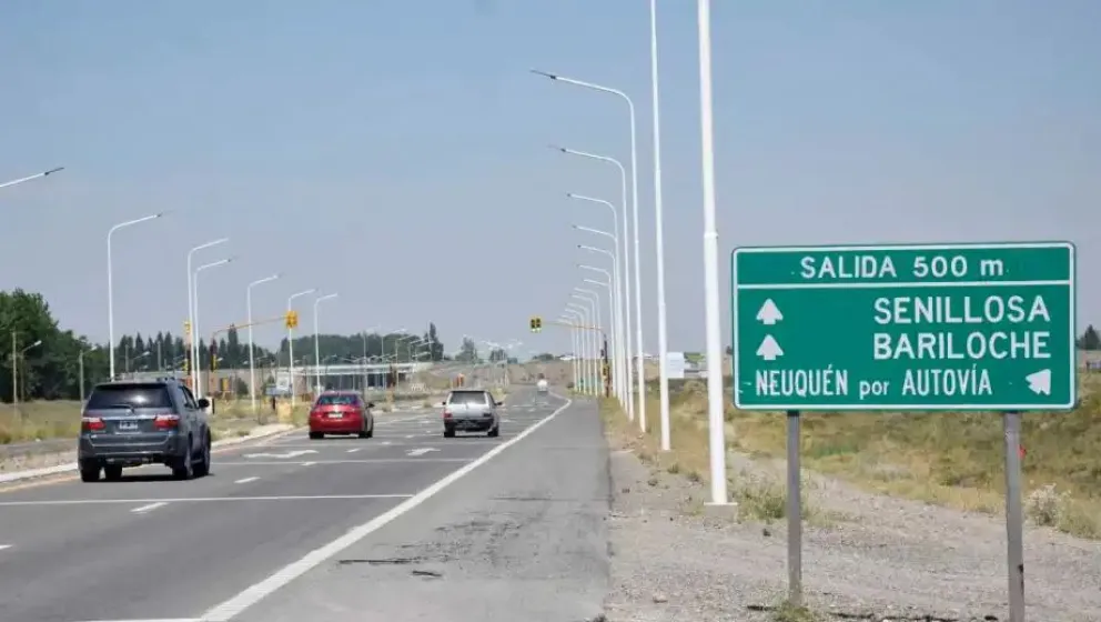 Obras de mantenimiento afectan la Ruta 22 en Senillosa