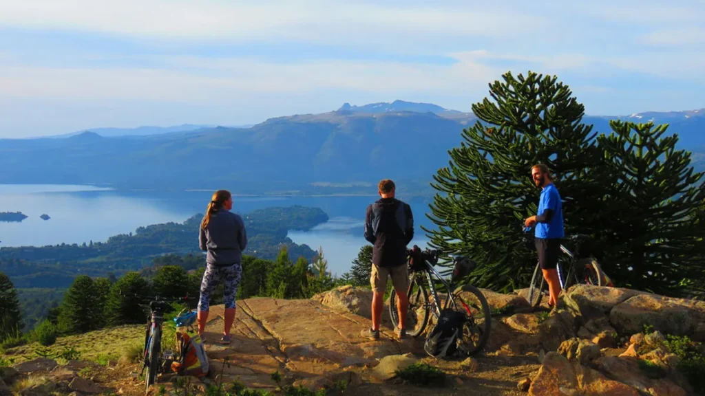 Viajá Neuquén: reintegros para servicios turísticos provinciales