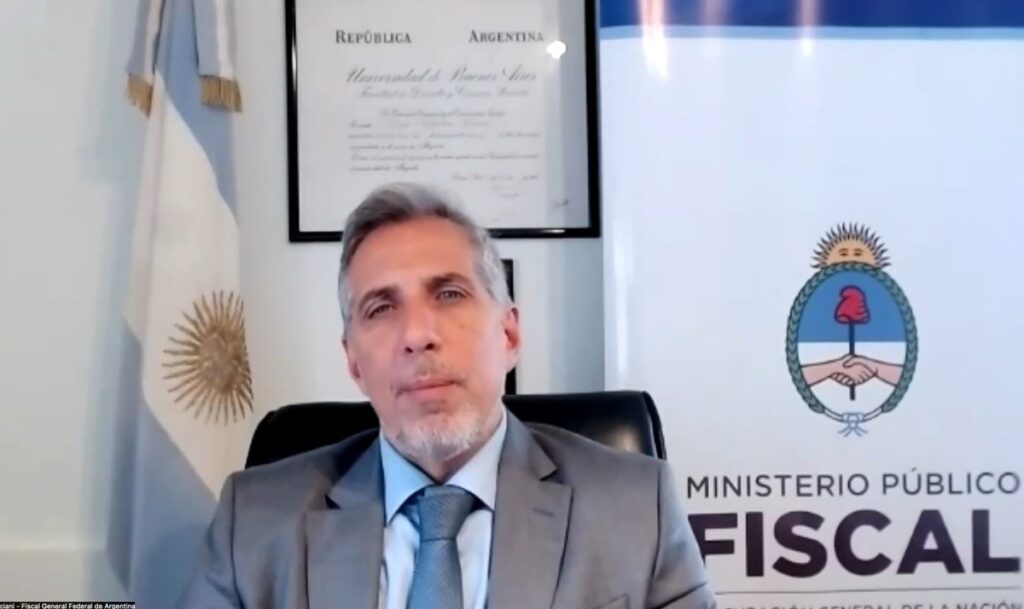 La Fiscalía pide el decomiso de bienes de Cristina Kirchner y Lázaro Báez