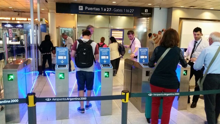 Aeropuertos operarán con normalidad el lunes