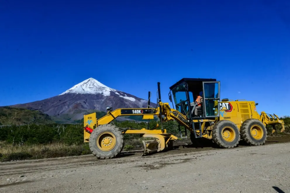 La pavimentación de la Ruta 60 supera el 24%