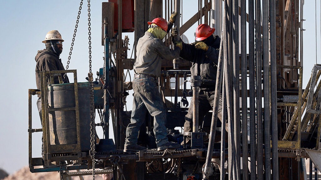 Falleció un operario petrolero tras descompensarse en pleno turno