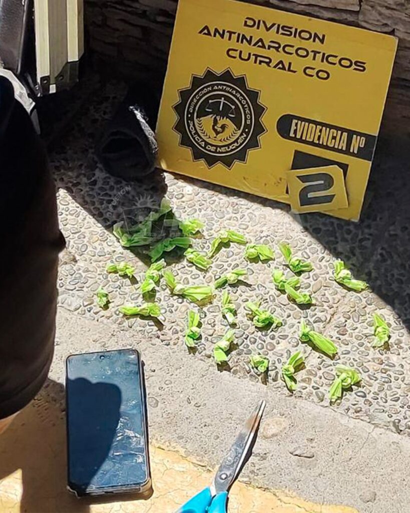 Control policial terminó con droga secuestrada en Cutral Có