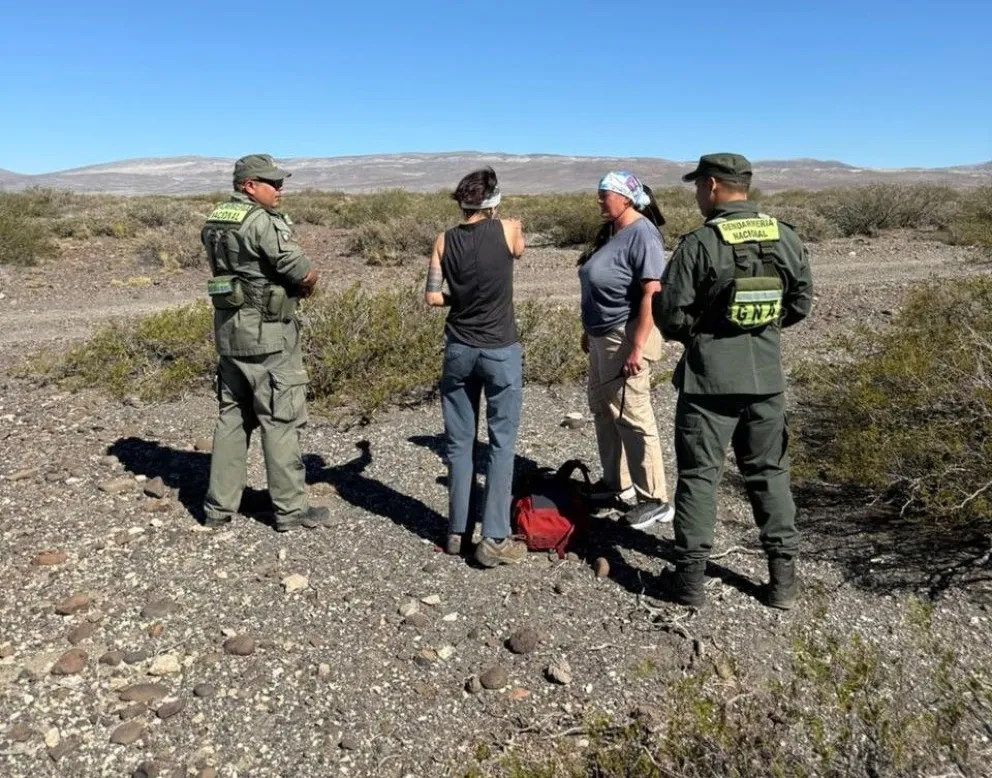 Detectan arte rupestre y restos antiguos en Loncopué