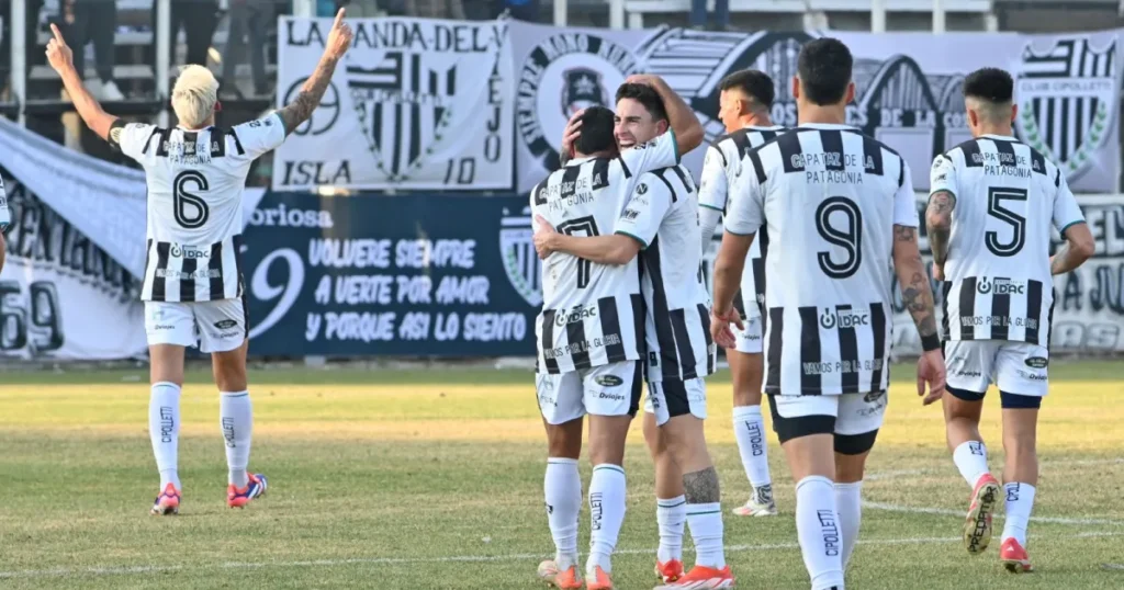 El Albinegro anunció a su nuevo DT