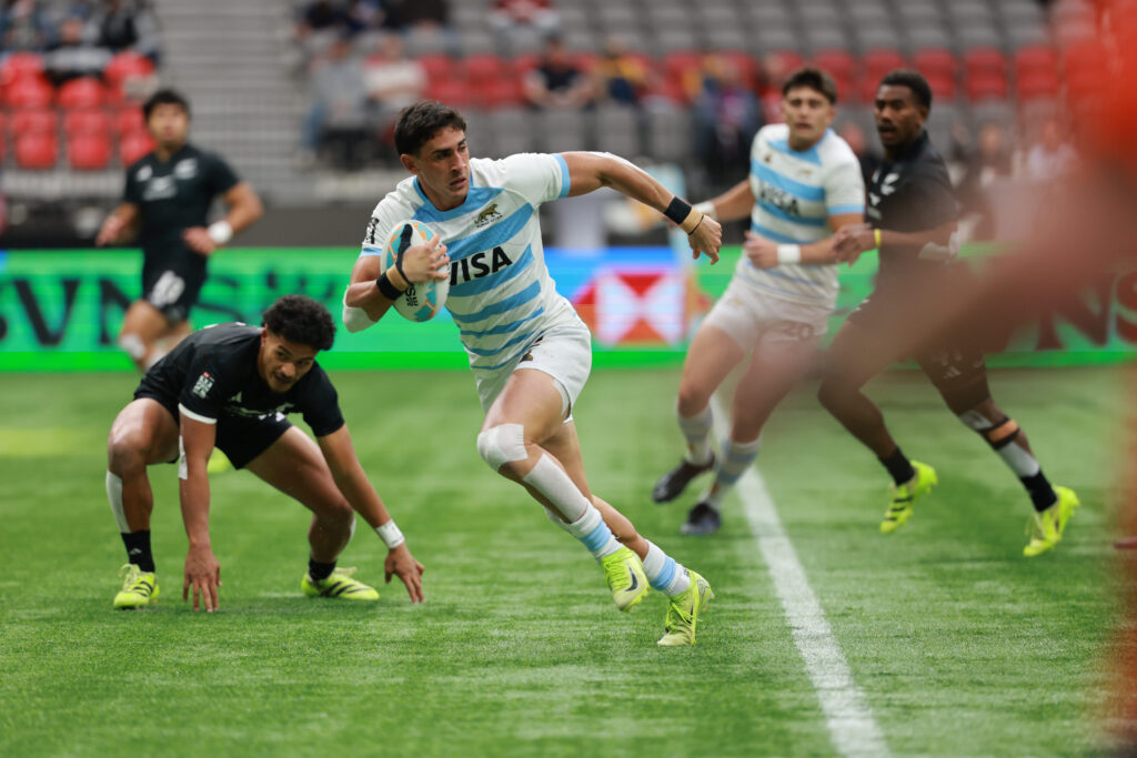 Los Pumas 7’s remontaron y vencieron a Nueva Zelanda
