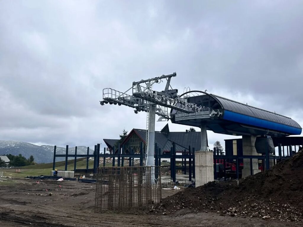 Telecabina en marcha: Chapelco encara su tramo final