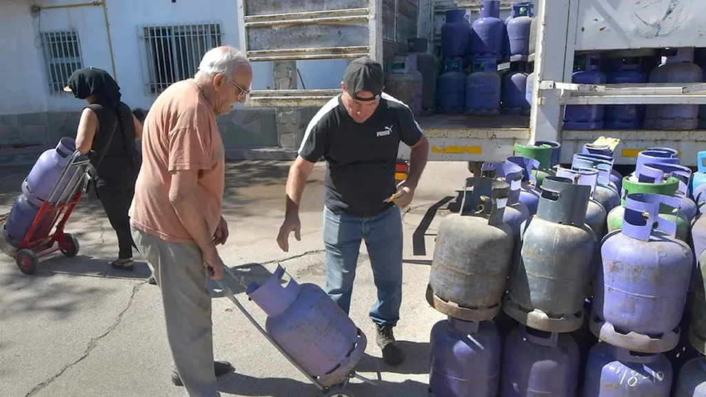 El Gobierno lanza nuevo sistema de subsidios para garrafas